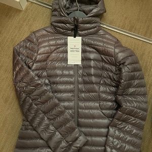 Pack it Down Jacket Shine